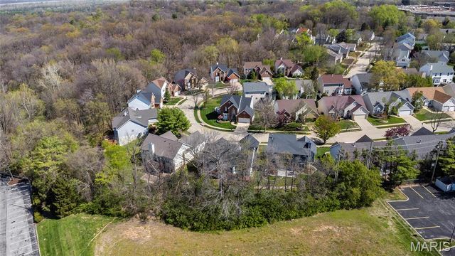 845 Wellesley Place Drive, Chesterfield, MO 63017