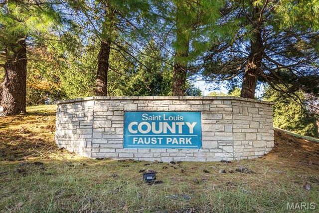 845 Wellesley Place Drive, Chesterfield, MO 63017