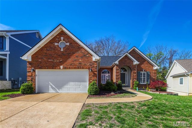 845 Wellesley Place Drive, Chesterfield, MO 63017