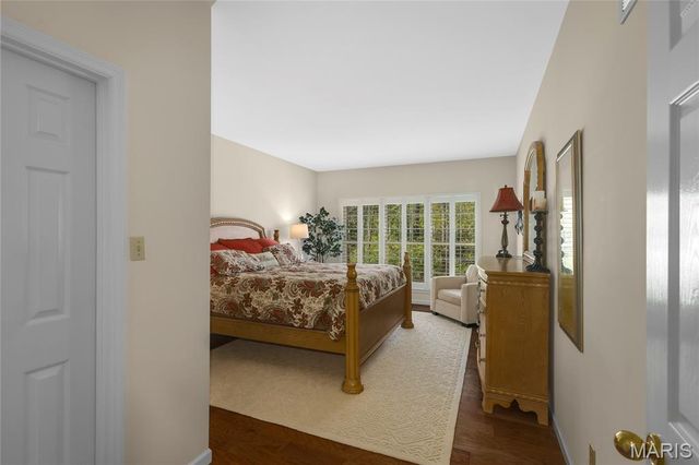 845 Wellesley Place Drive, Chesterfield, MO 63017