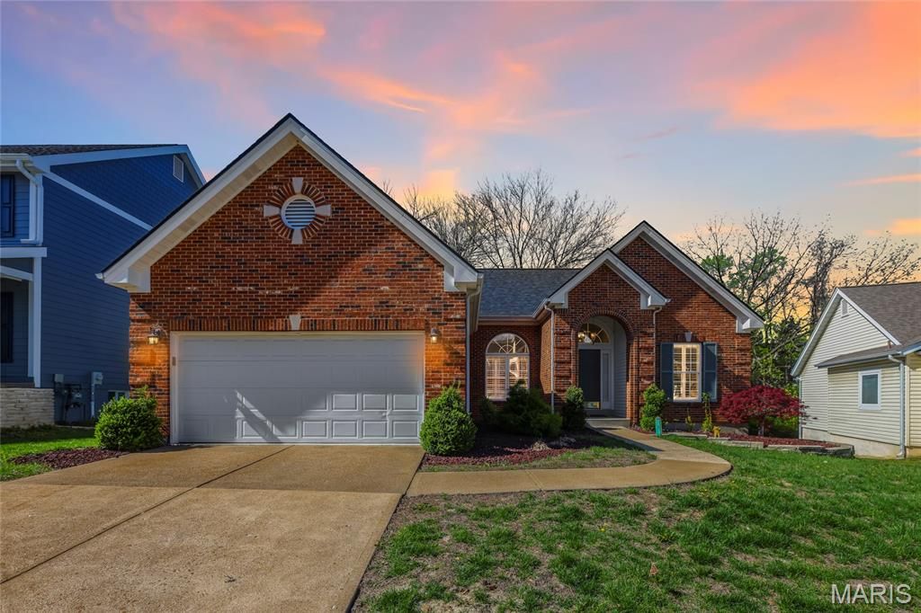 845 Wellesley Place Drive, Chesterfield, MO 63017