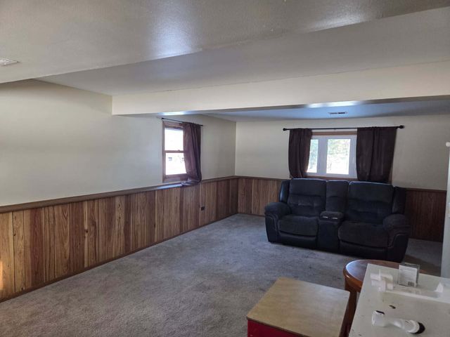 210 Hazelwood Drive, Lindenhurst, IL 60046