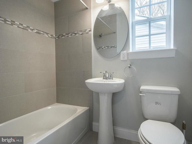 9919 MAYFIELD DR, Bethesda, MD 20817