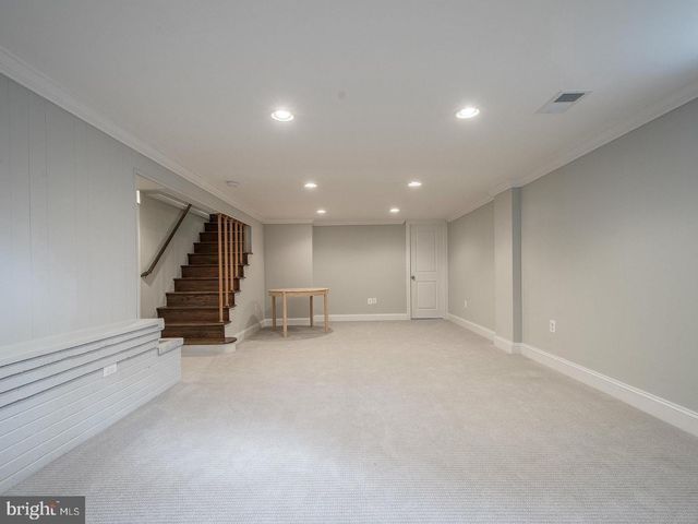 9919 MAYFIELD DR, Bethesda, MD 20817