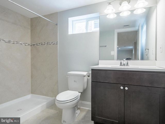 9919 MAYFIELD DR, Bethesda, MD 20817