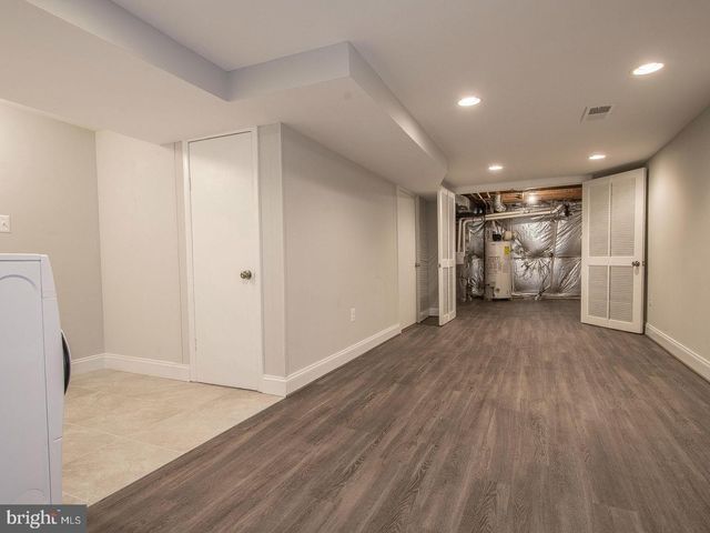 9919 MAYFIELD DR, Bethesda, MD 20817