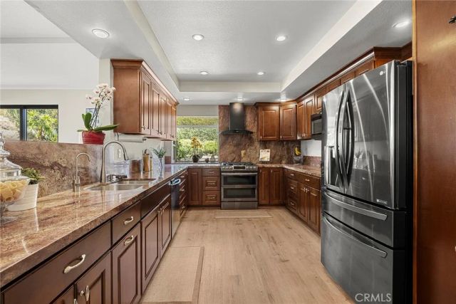 4187 Pepper Avenue, Yorba Linda, CA 92886