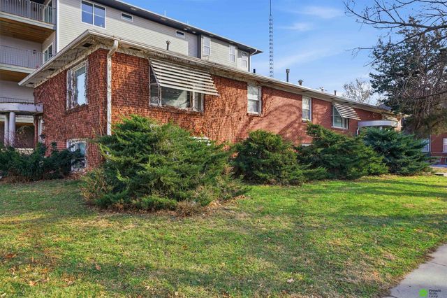 1501 F Street, Lincoln, NE 68508