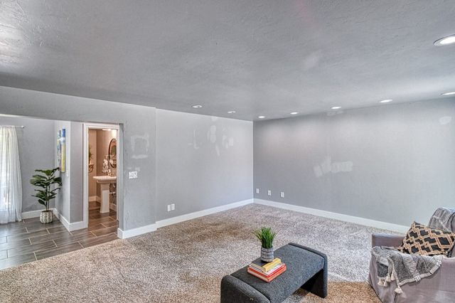 5909 Queens Gate Road, Oklahoma City, OK 73132