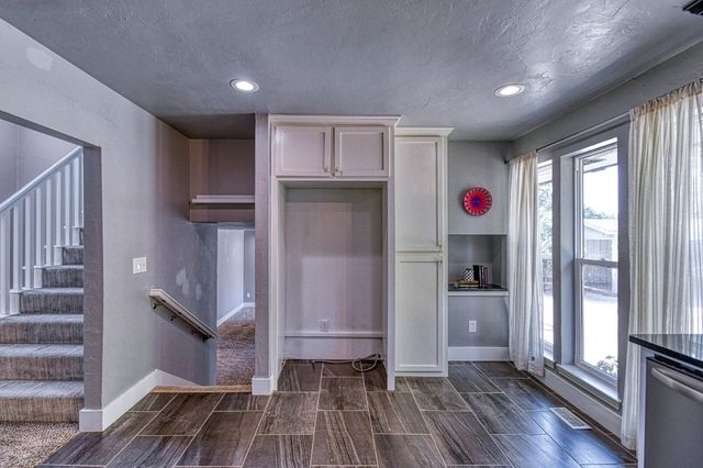 5909 Queens Gate Road, Oklahoma City, OK 73132