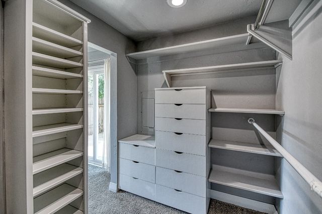 5909 Queens Gate Road, Oklahoma City, OK 73132