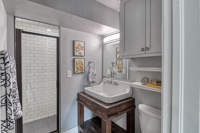5909 Queens Gate Road, Oklahoma City, OK 73132