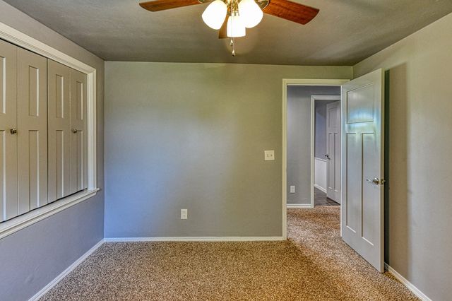 5909 Queens Gate Road, Oklahoma City, OK 73132