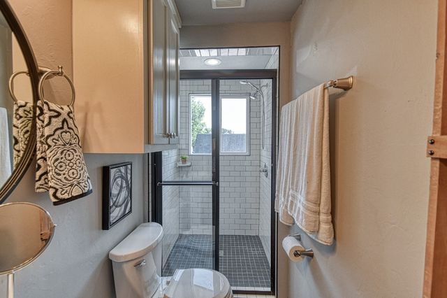 5909 Queens Gate Road, Oklahoma City, OK 73132