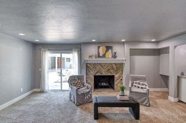 5909 Queens Gate Road, Oklahoma City, OK 73132