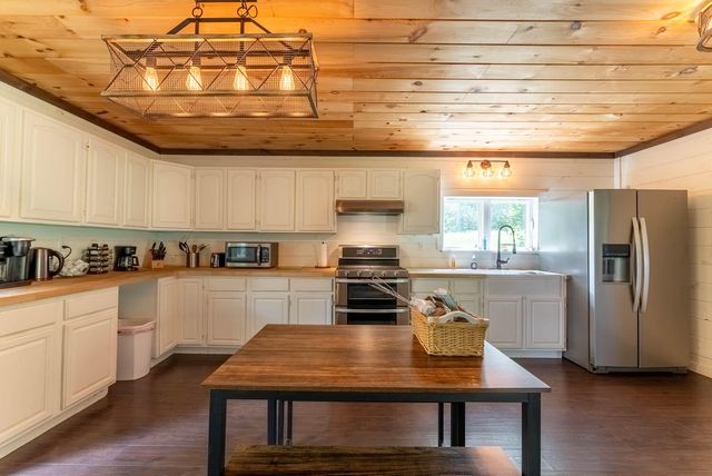 153 Private Road 204-184, Alton, MO 65606