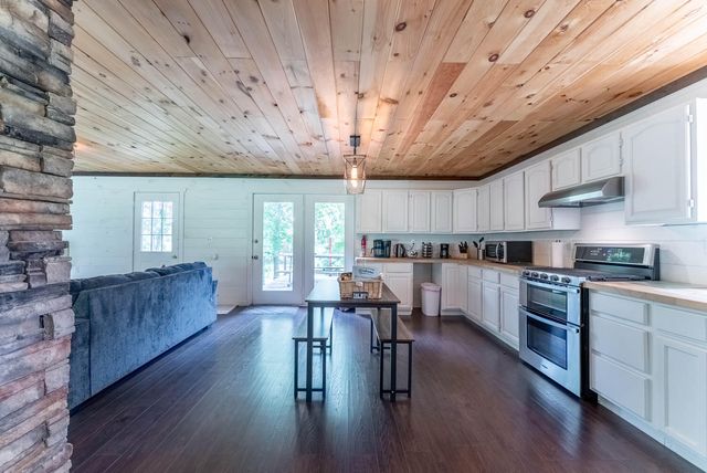 153 Private Road 204-184, Alton, MO 65606