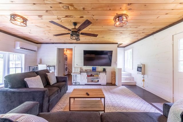 153 Private Road 204-184, Alton, MO 65606