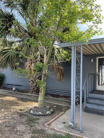 800 Anaqua Street, La Feria, TX 78559