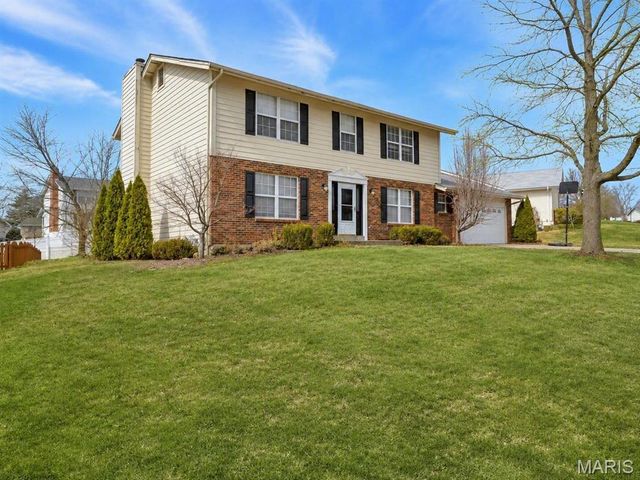513 River Bend Estates Drive, St Charles, MO 63303
