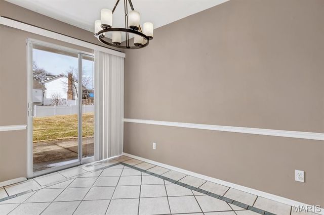 513 River Bend Estates Drive, St Charles, MO 63303