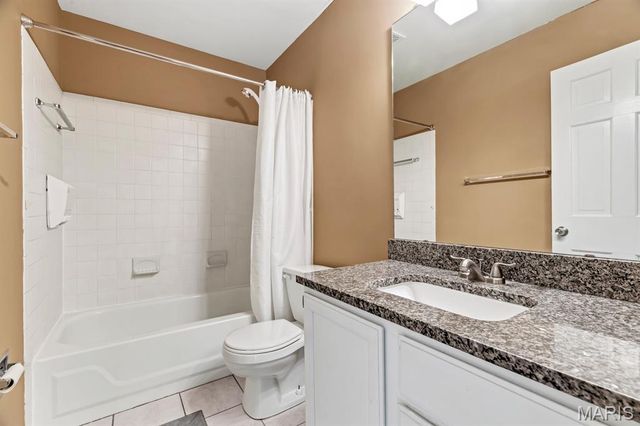 513 River Bend Estates Drive, St Charles, MO 63303