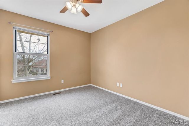 513 River Bend Estates Drive, St Charles, MO 63303