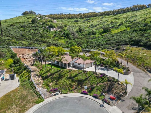 13966 Avenida Del Charro, El Cajon, CA 92021