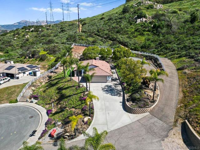 13966 Avenida Del Charro, El Cajon, CA 92021