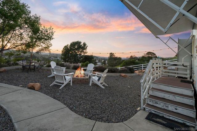 13966 Avenida Del Charro, El Cajon, CA 92021