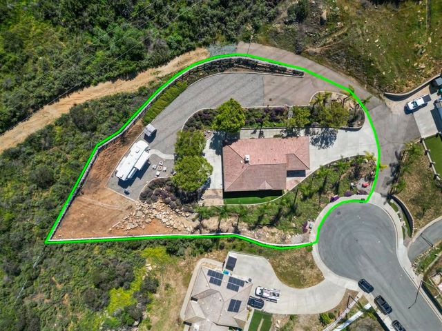 13966 Avenida Del Charro, El Cajon, CA 92021