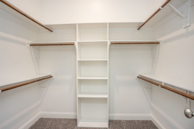 702 La Paloma Road, Sanger, TX 76266