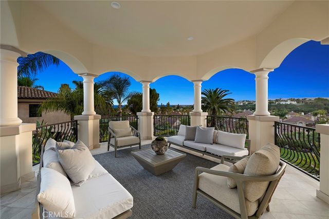 11 O Hill Rdg, Laguna Niguel, CA 92677