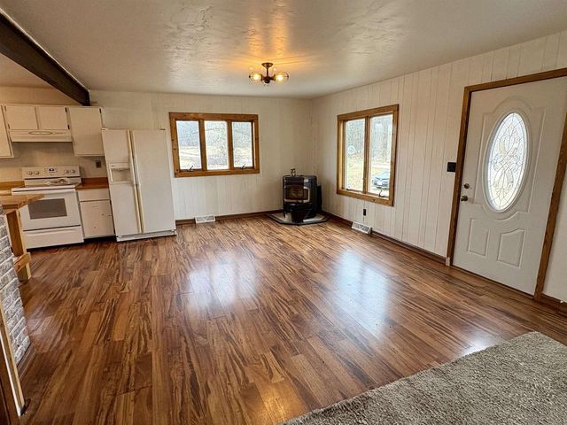 W10349 VALLEY VIEW ROAD, Shawano, WI 54166