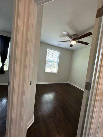 1306 Havenbrook Dr, Nashville, TN 37207