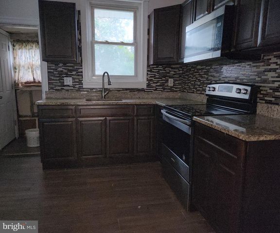 5428 WHITBY AVE, Philadelphia, PA 19143