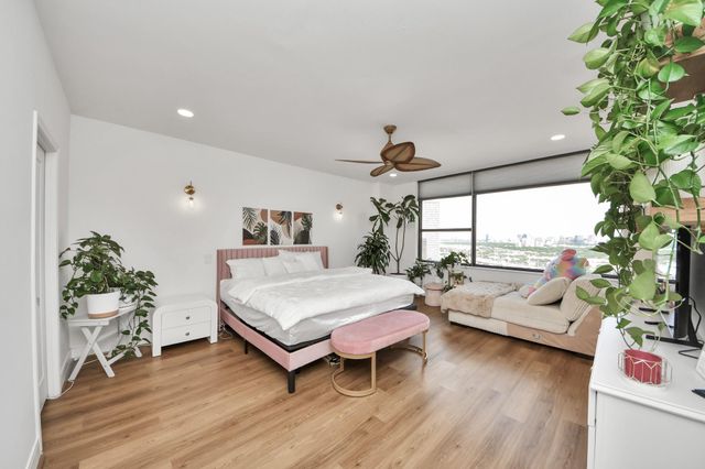14 Greenway Plaza 23P, Houston, TX 77046
