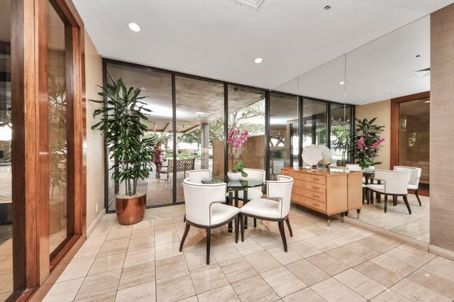 14 Greenway Plaza 23P, Houston, TX 77046
