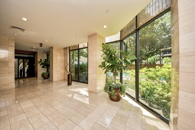 14 Greenway Plaza 23P, Houston, TX 77046