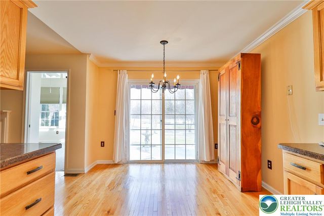 1211 Briarwood Lane, Forks Twp, PA 18040