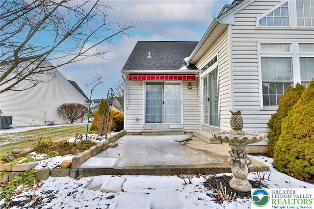 1211 Briarwood Lane, Forks Twp, PA 18040