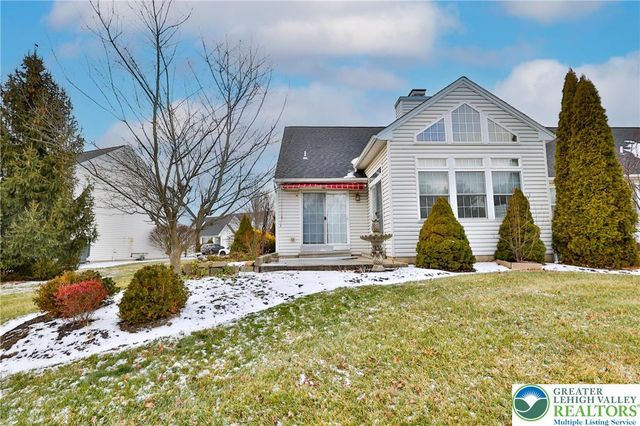 1211 Briarwood Lane, Forks Twp, PA 18040