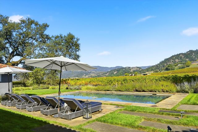 7616 Highway 128, Healdsburg, CA 95448