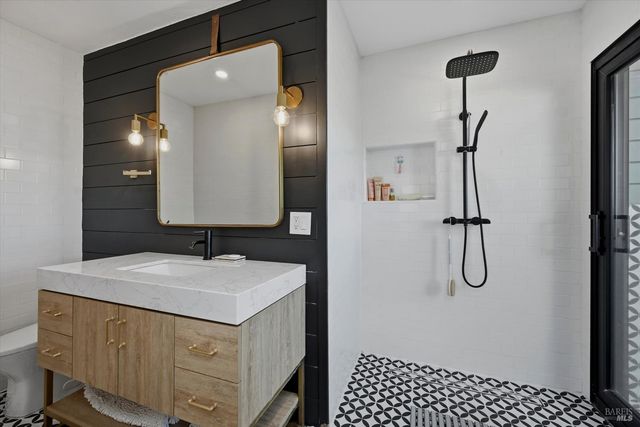 7616 Highway 128, Healdsburg, CA 95448