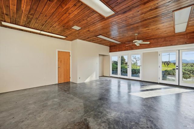 7616 Highway 128, Healdsburg, CA 95448