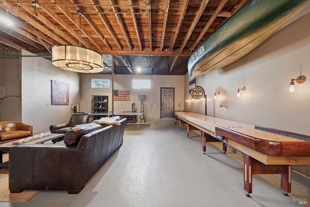 7616 Highway 128, Healdsburg, CA 95448