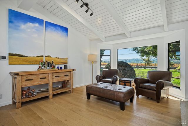 7616 Highway 128, Healdsburg, CA 95448