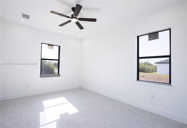 3115 2nd St SW, Lehigh Acres, FL 33976