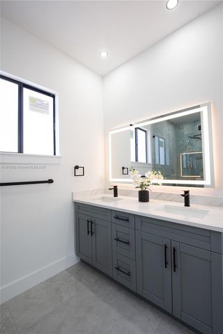 3115 2nd St SW, Lehigh Acres, FL 33976