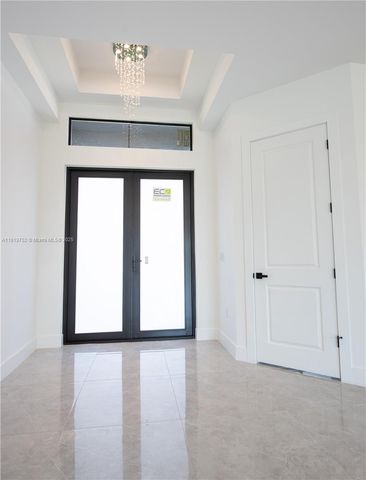 3115 2nd St SW, Lehigh Acres, FL 33976